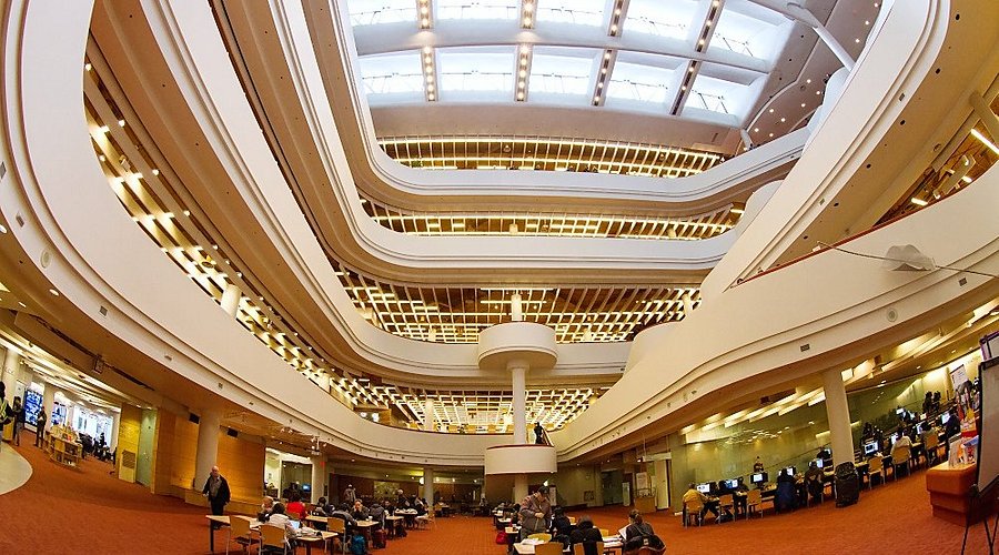 Canadian book borrowers in 2024